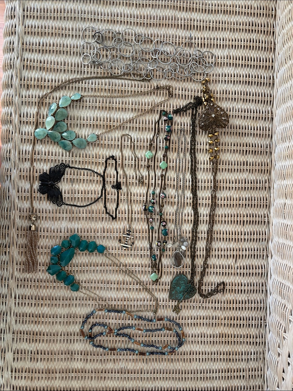 Lot of necklaces